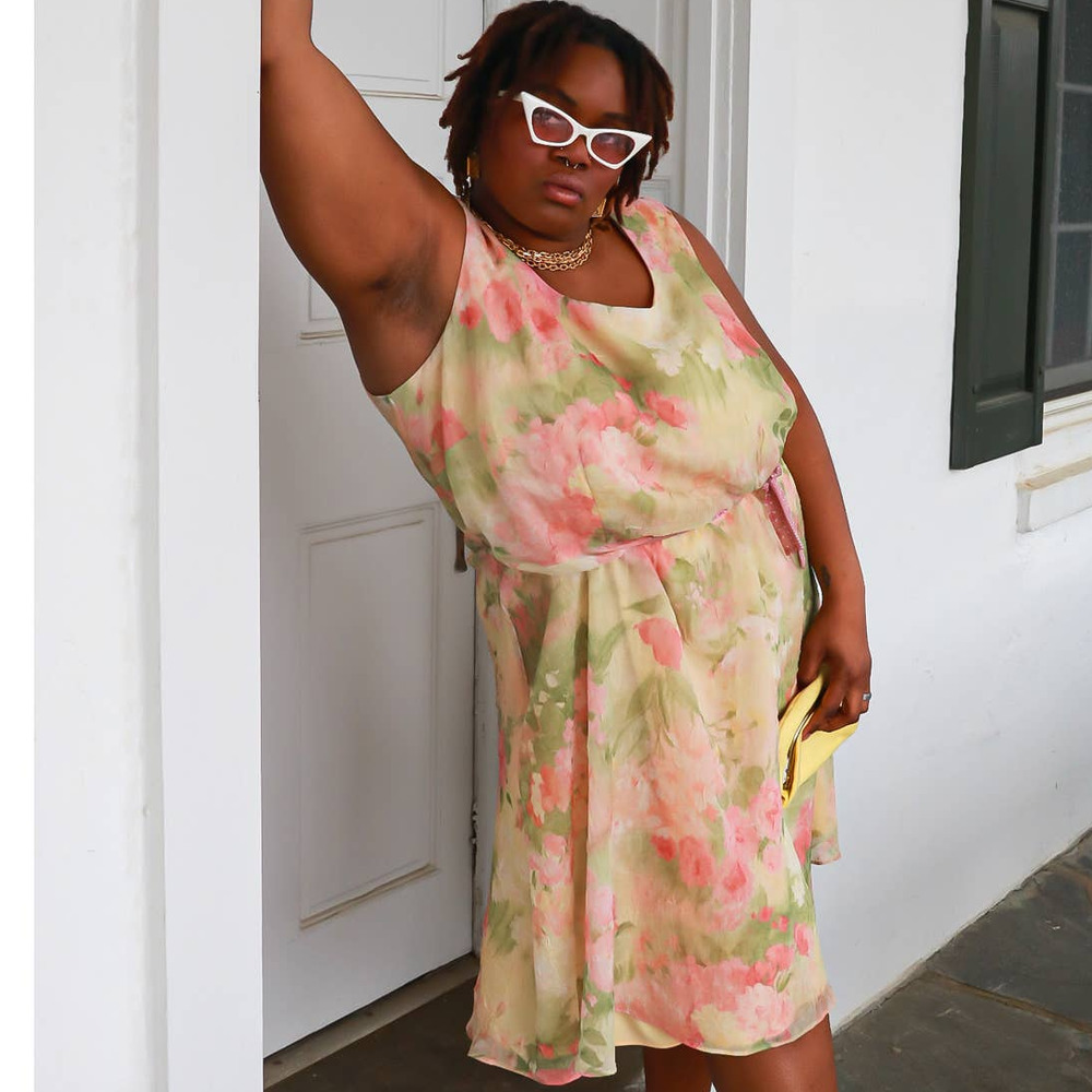 Vintage y2k Dress Barn Plus Size Pastel Floral Crinkle Short Dress 24W